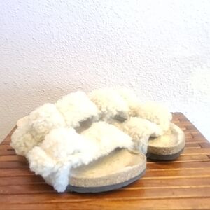 Birkenstock Shearling Lined Sandals - Cream and Brown